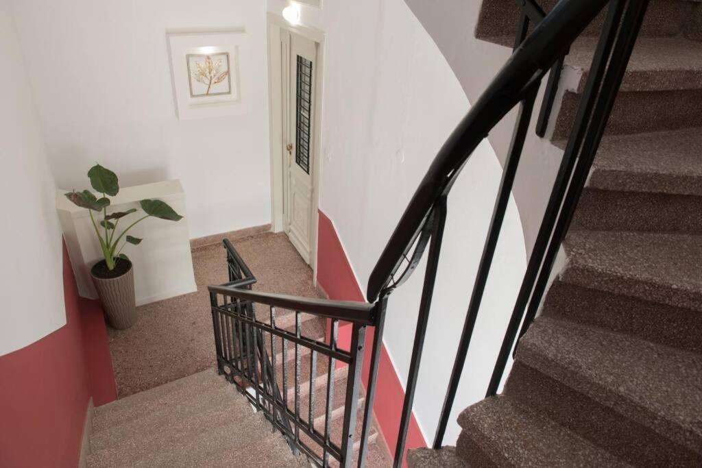 Elegant Apartment In The Heart Of Heraklion 외부 사진